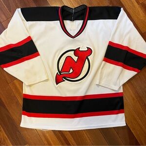 Vintage 90s New Jersey Devils CCM Maska Home Hockey Jersey XL